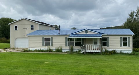Mobile Home For Sale - 14610 Route 8 Route<br/> Erie County, Union City, PA 16438