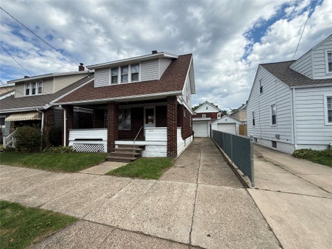 Photo for 613 ELM Court