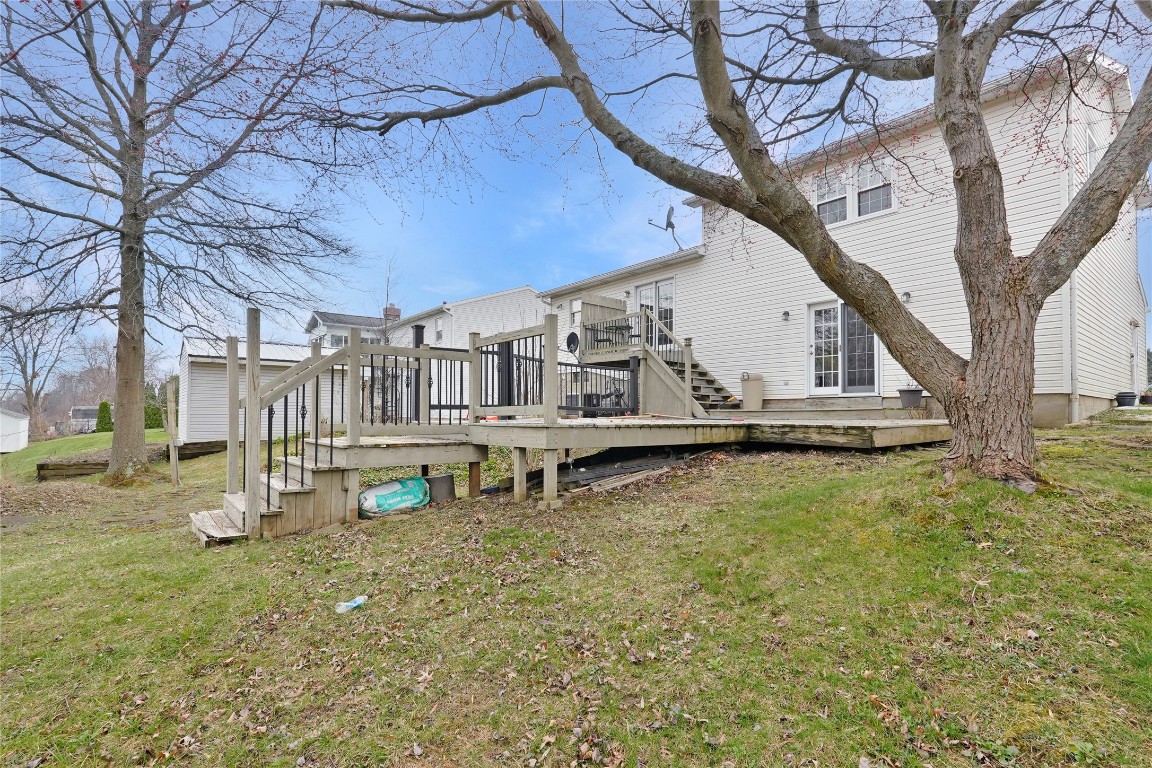 2251 Brooksboro Drive, Erie, Pennsylvania image 18