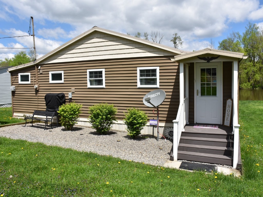 23068 Mallard Lane, Cochranton, Pennsylvania image 3