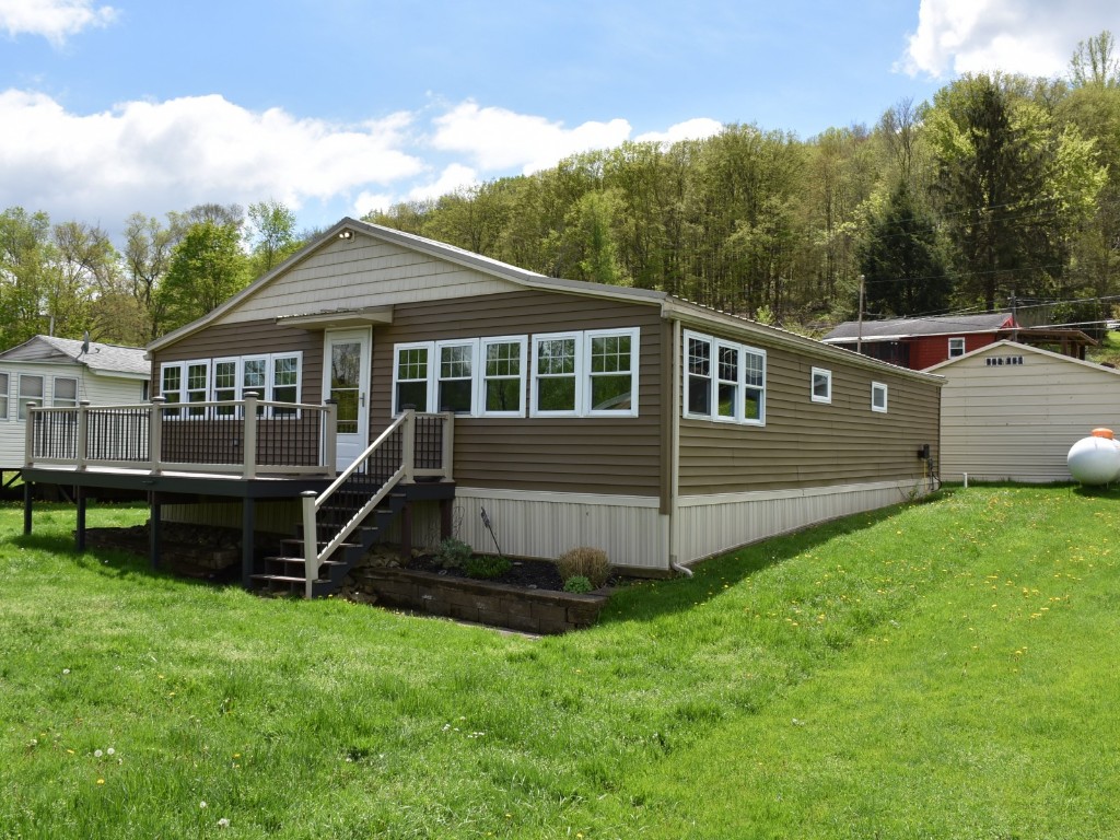 23068 Mallard Lane, Cochranton, Pennsylvania image 4