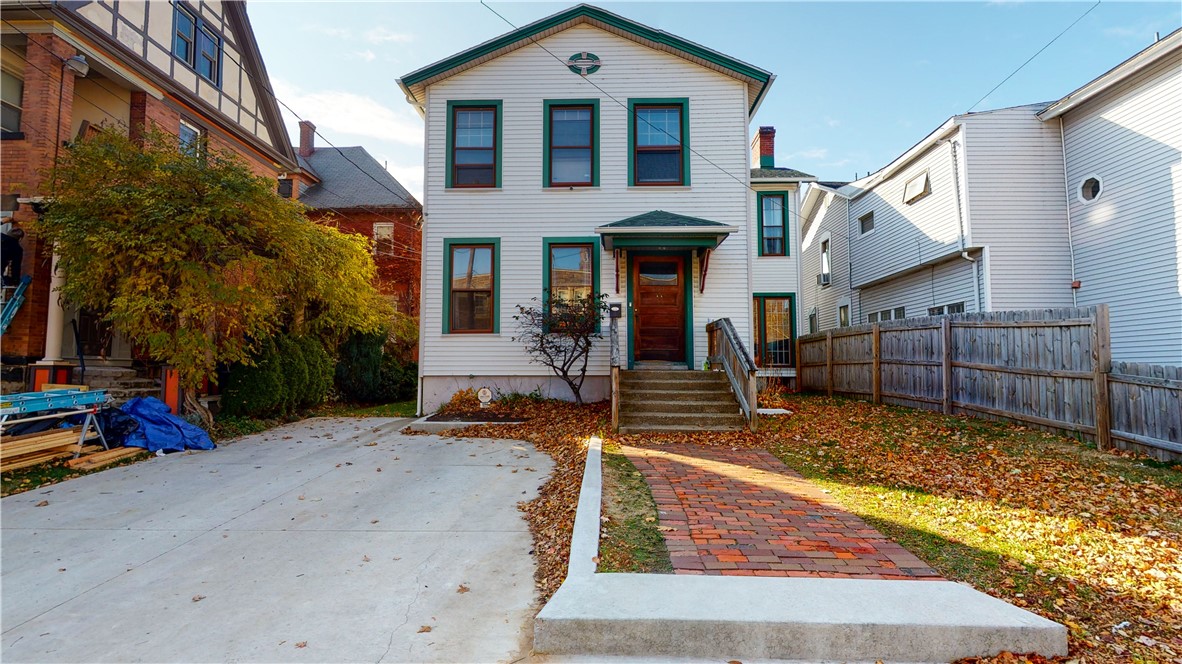 922 Myrtle Street, Erie, Pennsylvania image 1