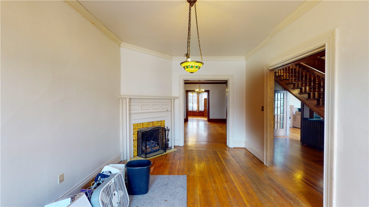 922 Myrtle Street, Erie, Pennsylvania image 6