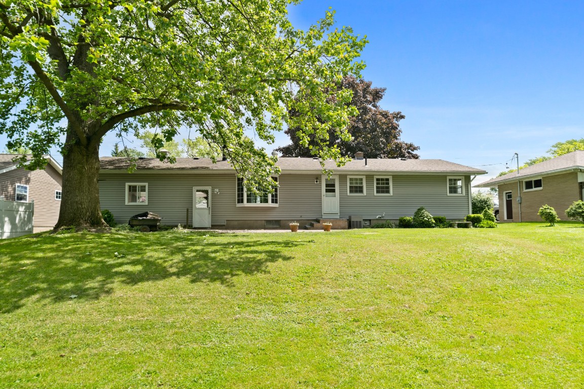 3612 Bird Drive, Erie, Pennsylvania image 24