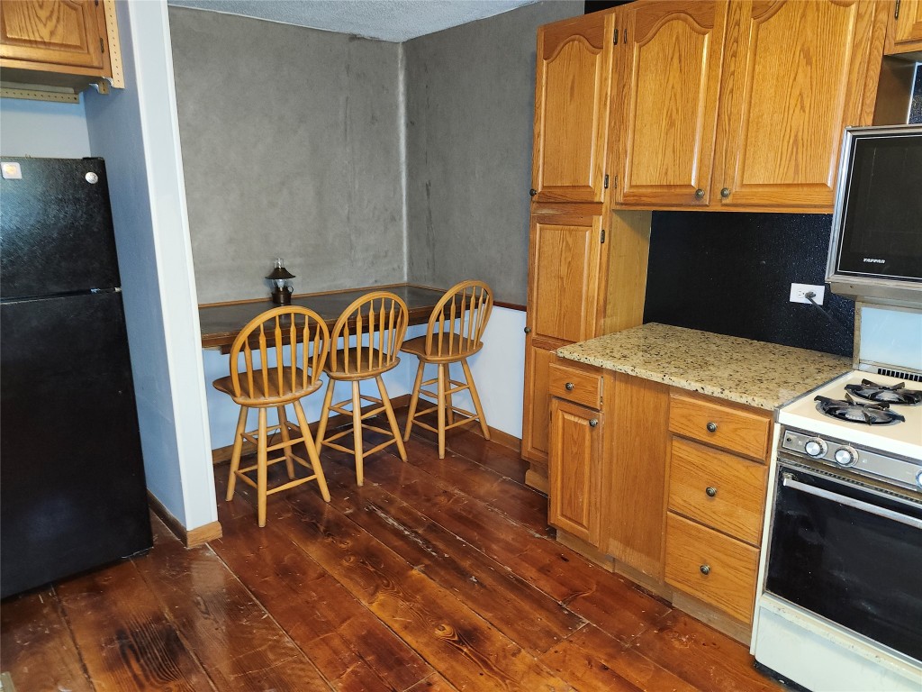 816 W 17th Street, Erie, Pennsylvania image 6