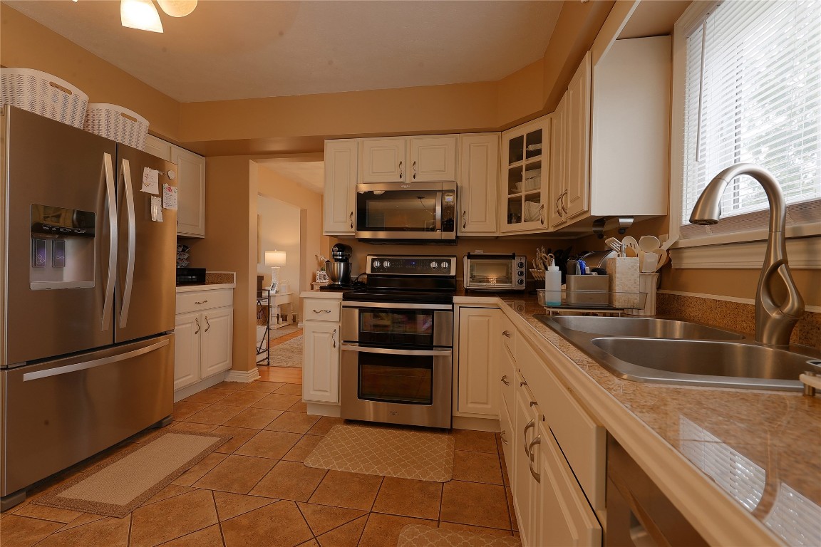 3336 Woodhaven Drive, Erie, Pennsylvania image 19