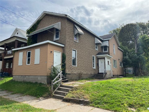 Multifamily For Sale - 609 E 7th Street<br/> Erie, PA 16503