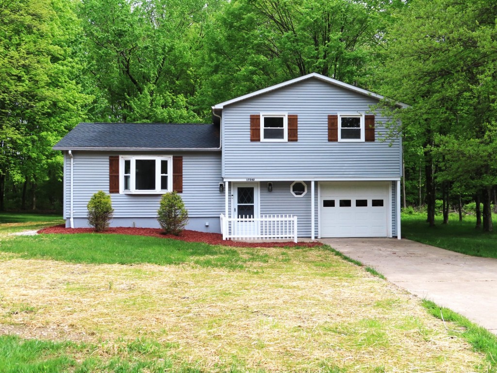 17242 Kevin Drive, Meadville, Pennsylvania image 1