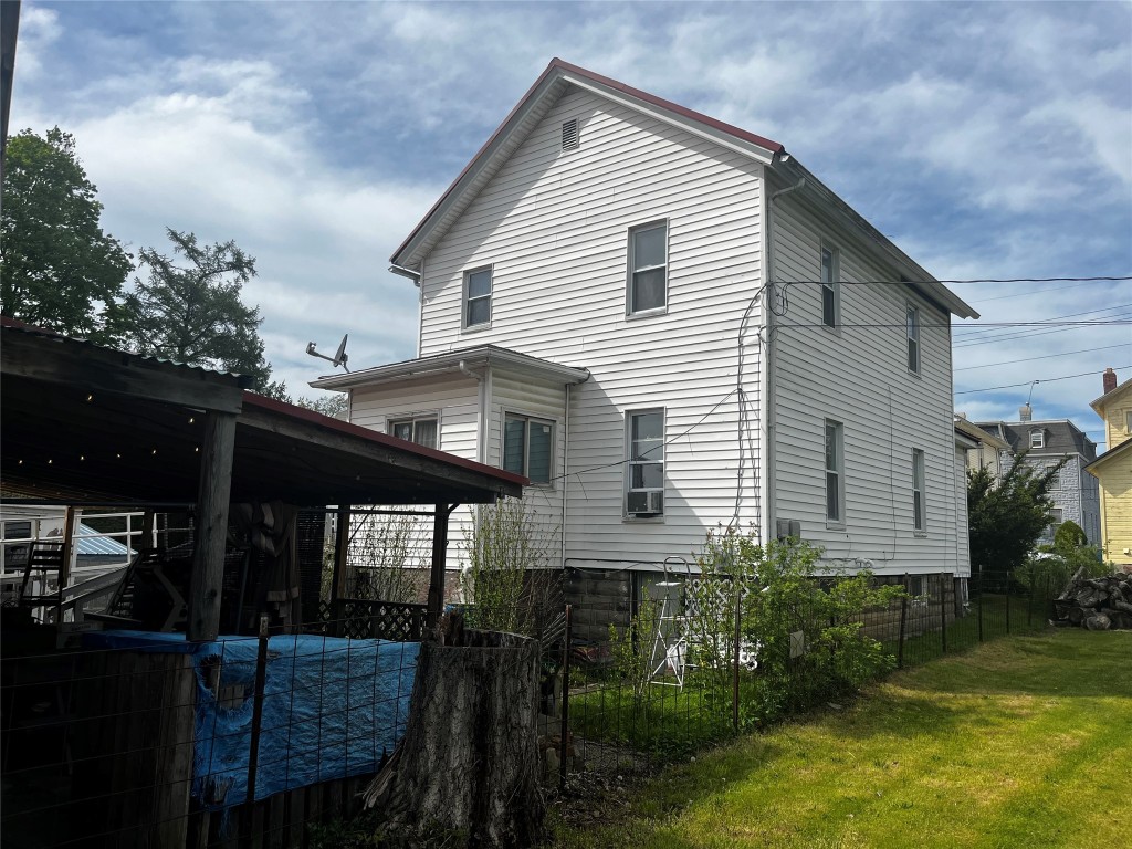 354 Pine Street, Meadville, Pennsylvania image 2
