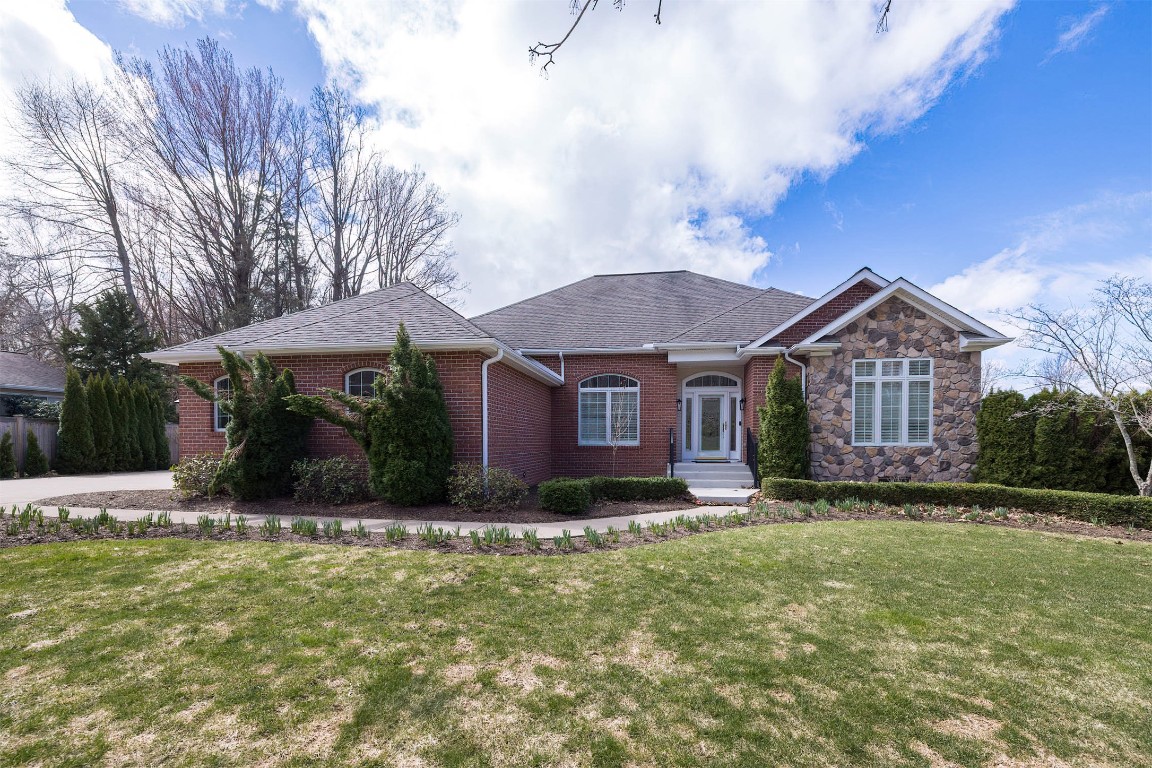 3500 Tanager Drive, Fairview, Pennsylvania image 1