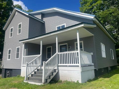 Homes For Sale - 347 Essex Street<br/> Erie County, Corry, PA 16407