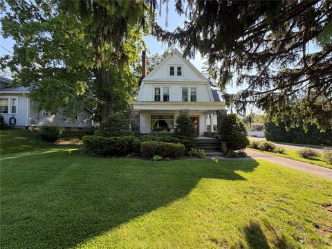 Homes For Sale - 4106 Cherry Street<br/> Erie County, Erie, PA 16509