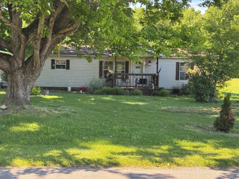 Homes For Sale - 160 West County Line Road Road<br/> Jamestown, PA 16134