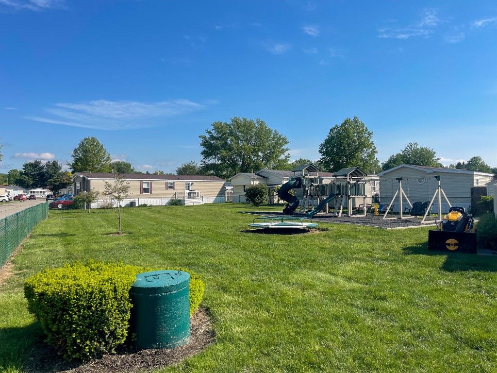 2722 Greenacre Drive, Erie, Pennsylvania image 38