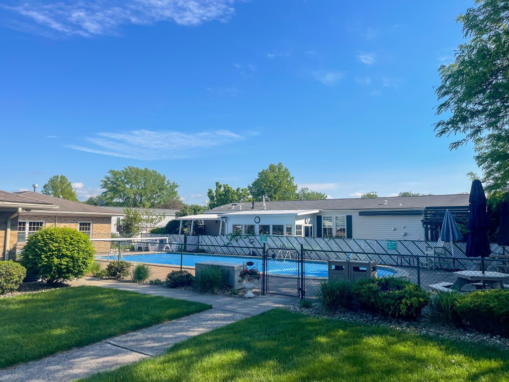 2722 Greenacre Drive, Erie, Pennsylvania image 37