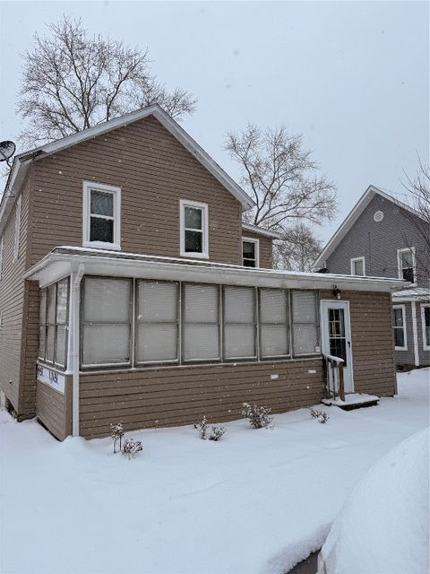 Apartment For Sale - 128 Elizabeth Street<br/> Cambridge Springs, PA 16403