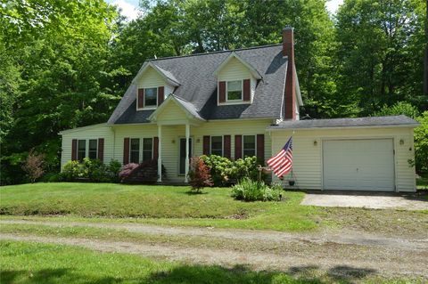 Homes For Sale - 3244 Maple Lane Lane<br/> Crawford County, Jamestown, PA 16134