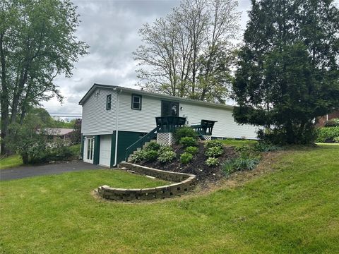 Homes For Sale - 12269 St Hwy 18<br/> Crawford County, Conneaut Lake, PA 16316