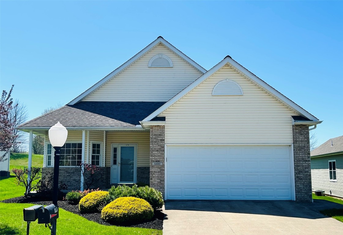 6480 Meadowland Circle, Erie, Pennsylvania image 2