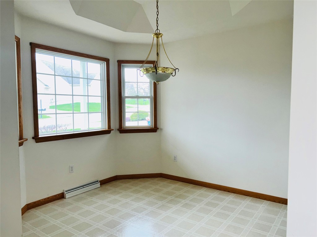 6480 Meadowland Circle, Erie, Pennsylvania image 14
