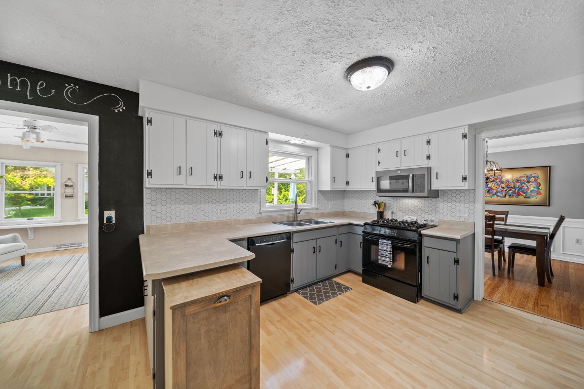 1659 Mulberry Lane, Fairview, Pennsylvania image 7