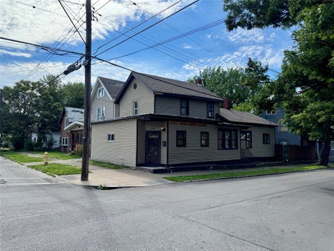 Multifamily For Sale - 862 E 22nd Street<br/> Erie, PA 16503