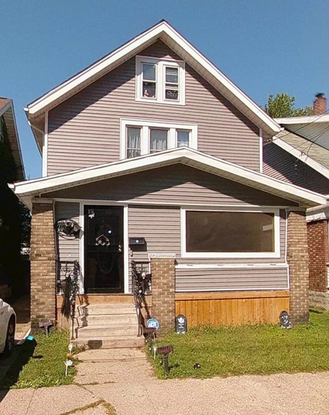 Homes For Sale - 1020 E 3rd Street<br/> Erie, PA 16507