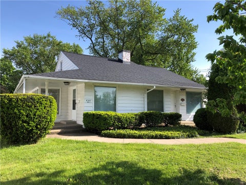 Apartment For Rent - 4347 W Lake Road #2<br/> Erie, PA 16505