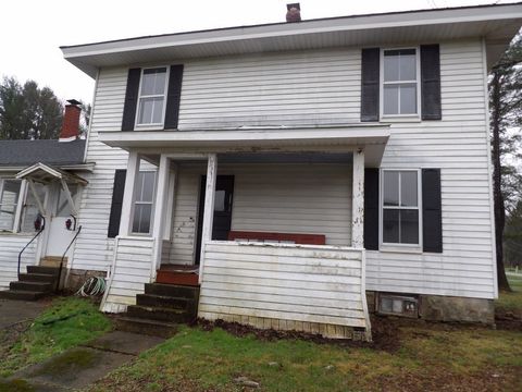 Homes For Sale - 230 Center Street<br/> Warren County, Bear Lake, PA 16402