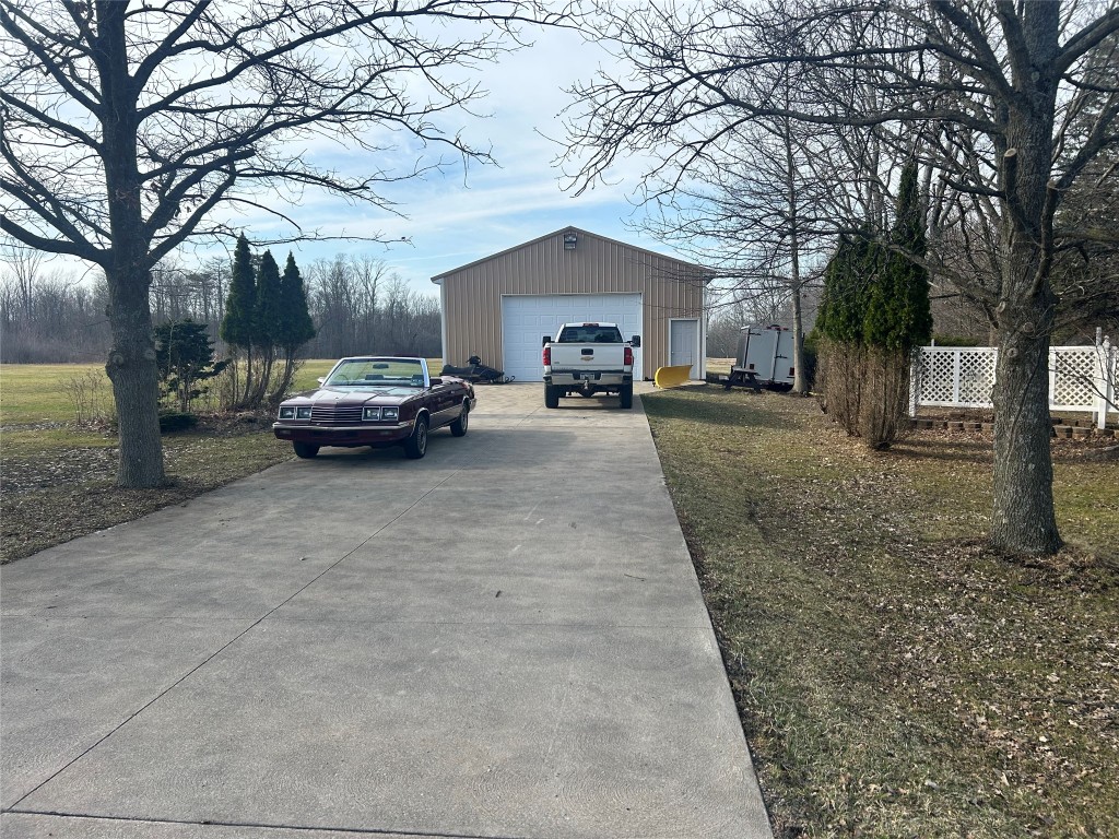 330 Robison Road, Erie, Pennsylvania image 5
