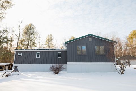 Homes For Sale - 18486 Route 27<br/> Titusville, PA 16354