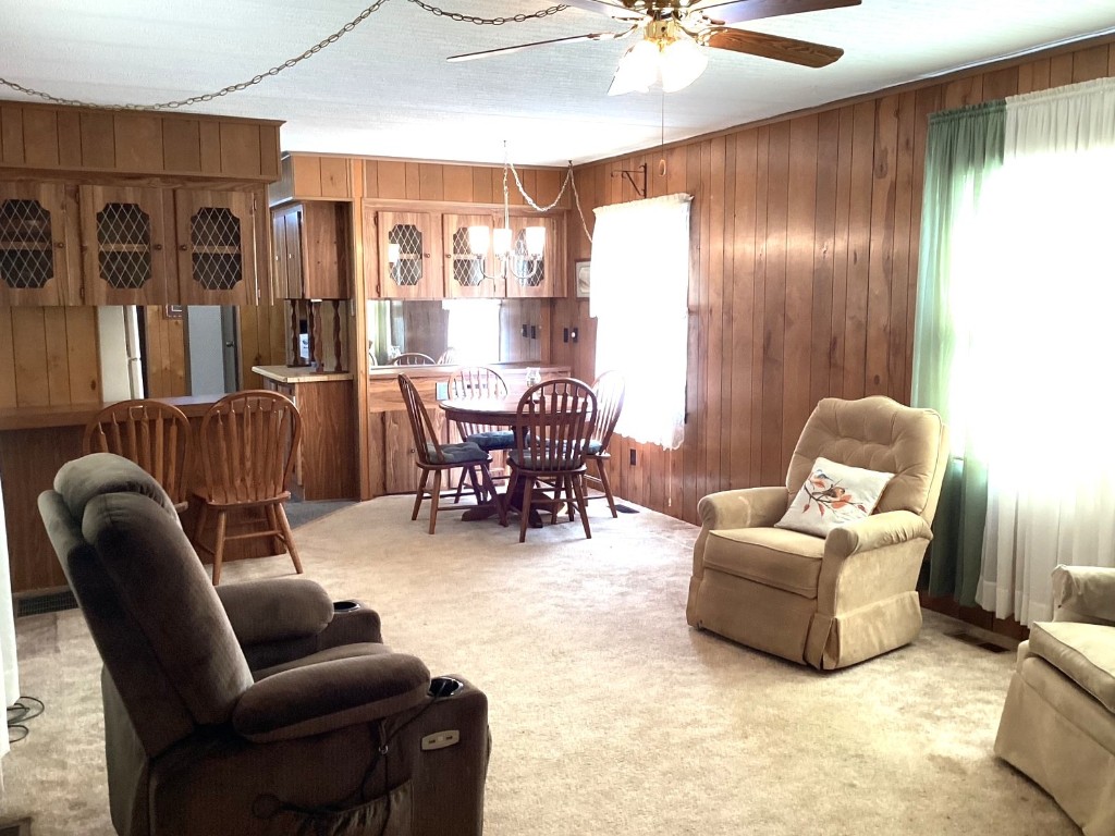 13 Circle Drive, Albion, Pennsylvania image 4