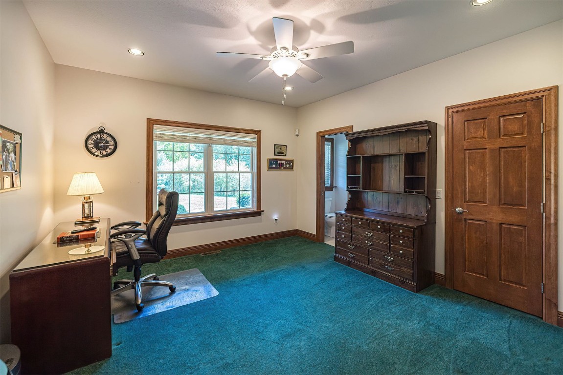 3819 Hidden Springs Drive, Erie, Pennsylvania image 37