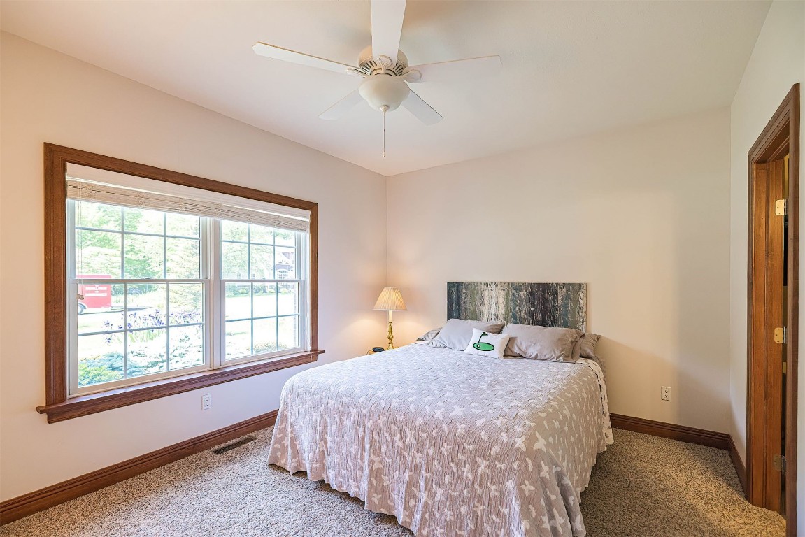3819 Hidden Springs Drive, Erie, Pennsylvania image 33