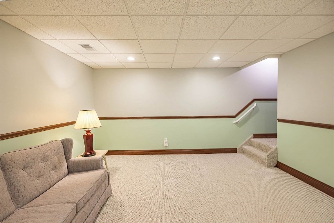 3819 Hidden Springs Drive, Erie, Pennsylvania image 39