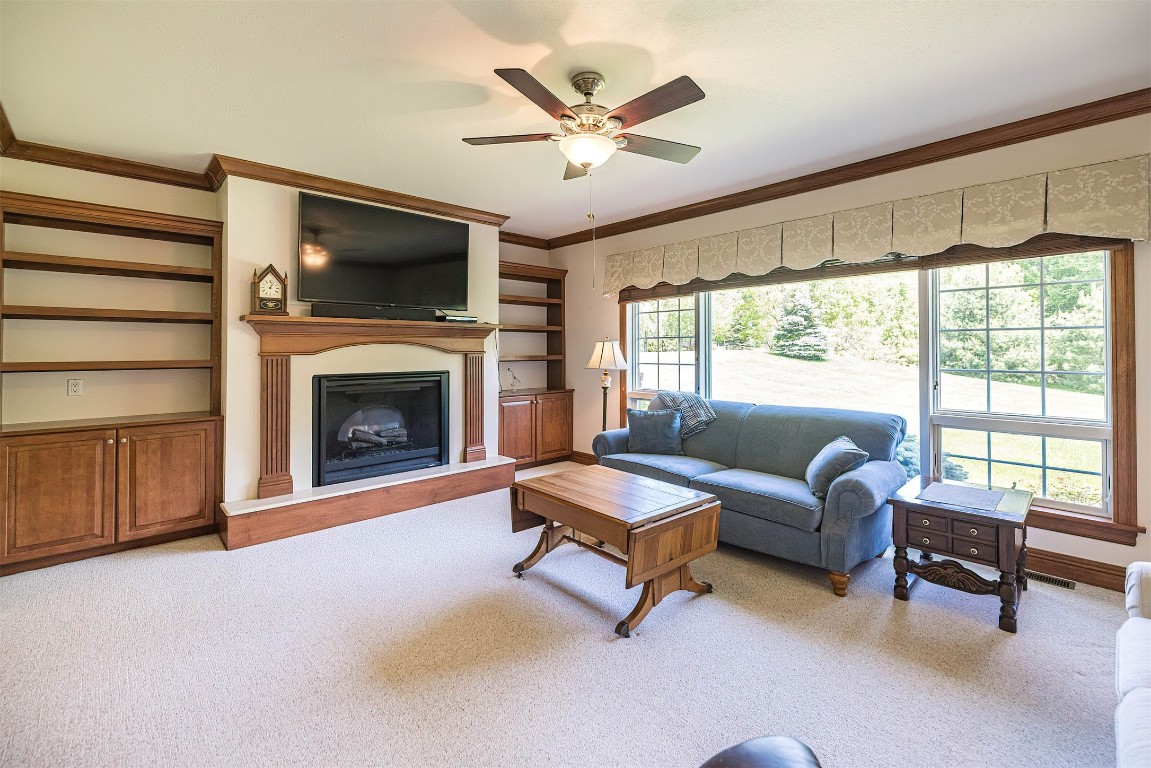 3819 Hidden Springs Drive, Erie, Pennsylvania image 16