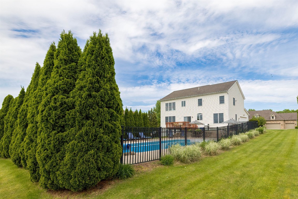 6018 Pebble Creek Drive, Fairview, Pennsylvania image 42