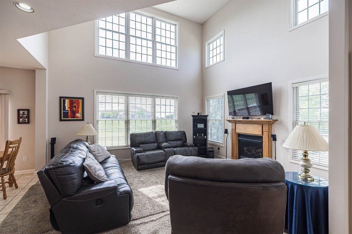 6018 Pebble Creek Drive, Fairview, Pennsylvania image 12