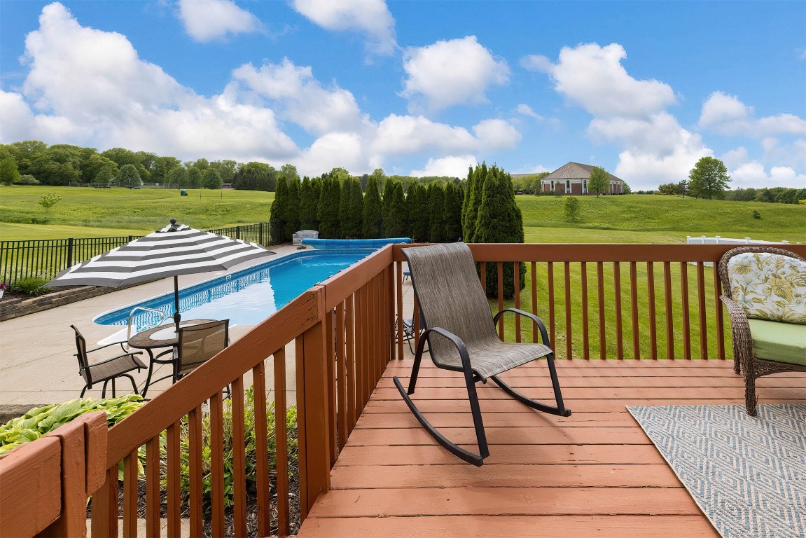 6018 Pebble Creek Drive, Fairview, Pennsylvania image 40