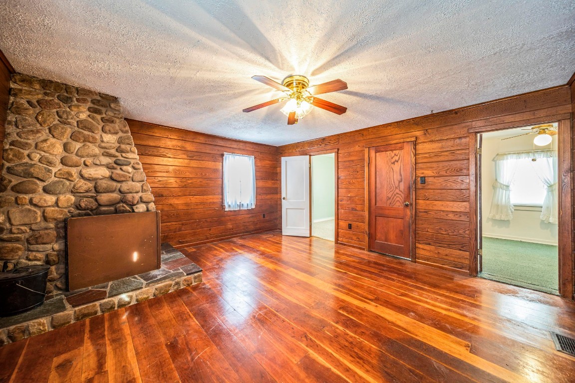 Erie, Pennsylvania 16508, United States, 3 Bedrooms Bedrooms, ,1 BathroomBathrooms,Residential,Active,257082