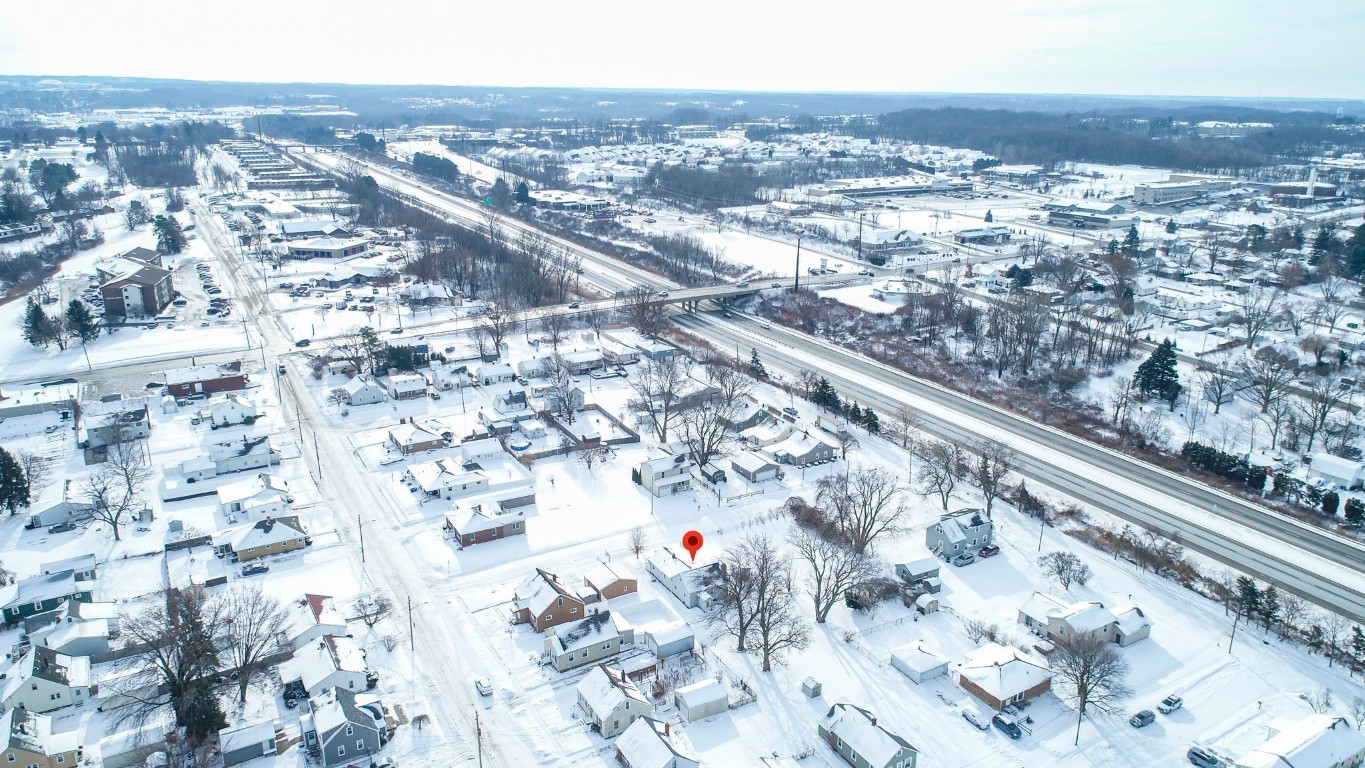 Erie, Pennsylvania 16508, United States, 3 Bedrooms Bedrooms, ,1 BathroomBathrooms,Residential,Active,257082