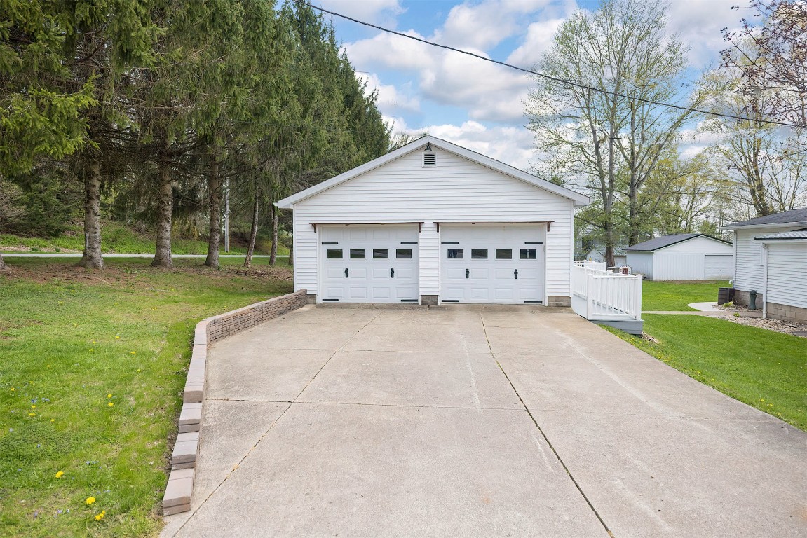 155 E 6th Street, Waterford, Pennsylvania image 39