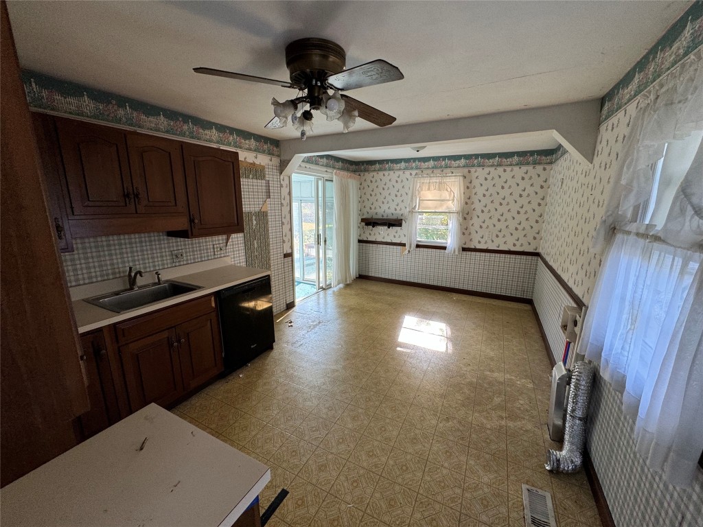 815 E 34th Street, Erie, Pennsylvania image 4