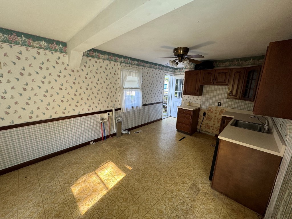 815 E 34th Street, Erie, Pennsylvania image 5