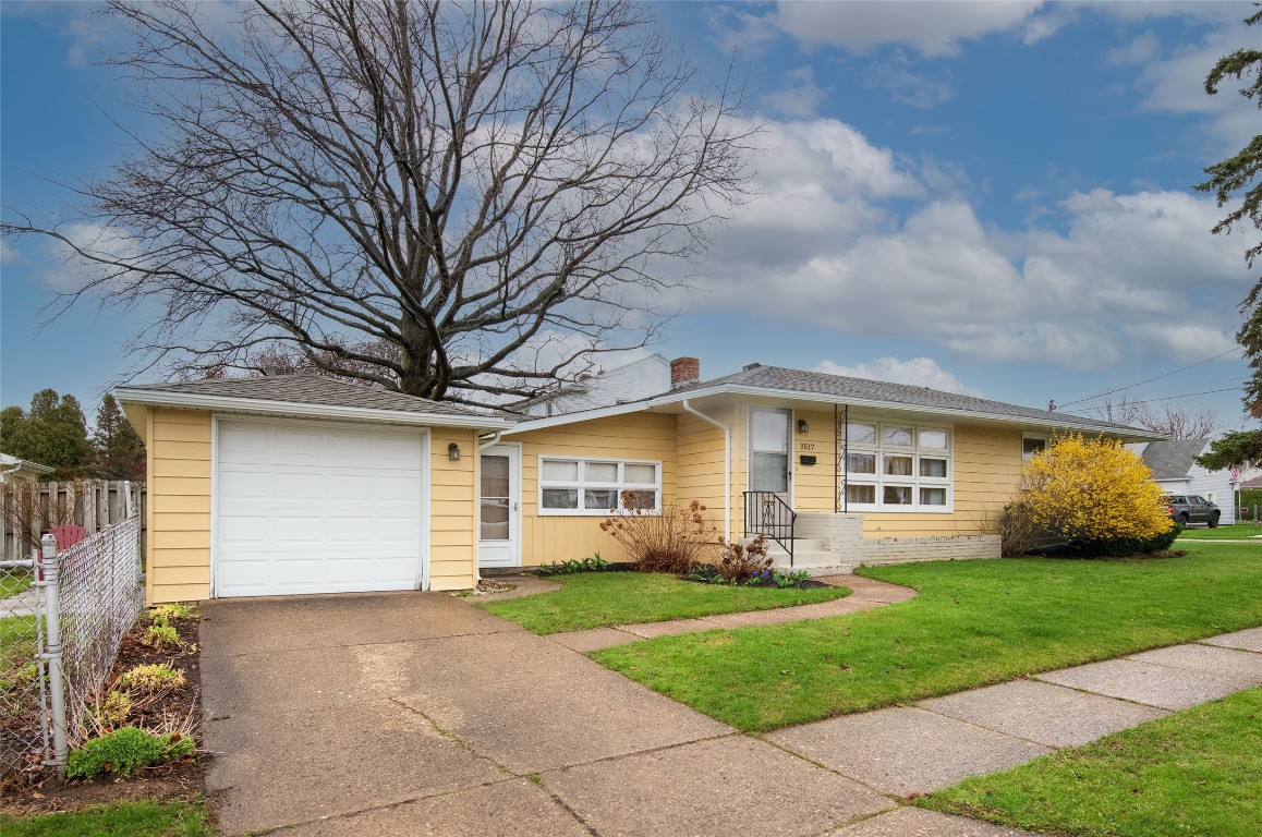 3517 Parade Boulevard, Erie, Pennsylvania image 2