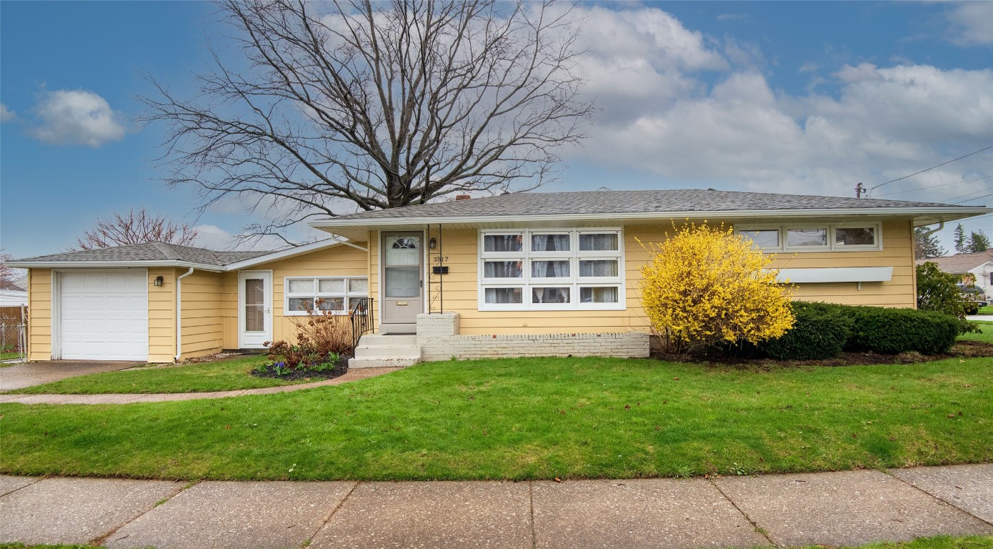 3517 Parade Boulevard, Erie, Pennsylvania image 1
