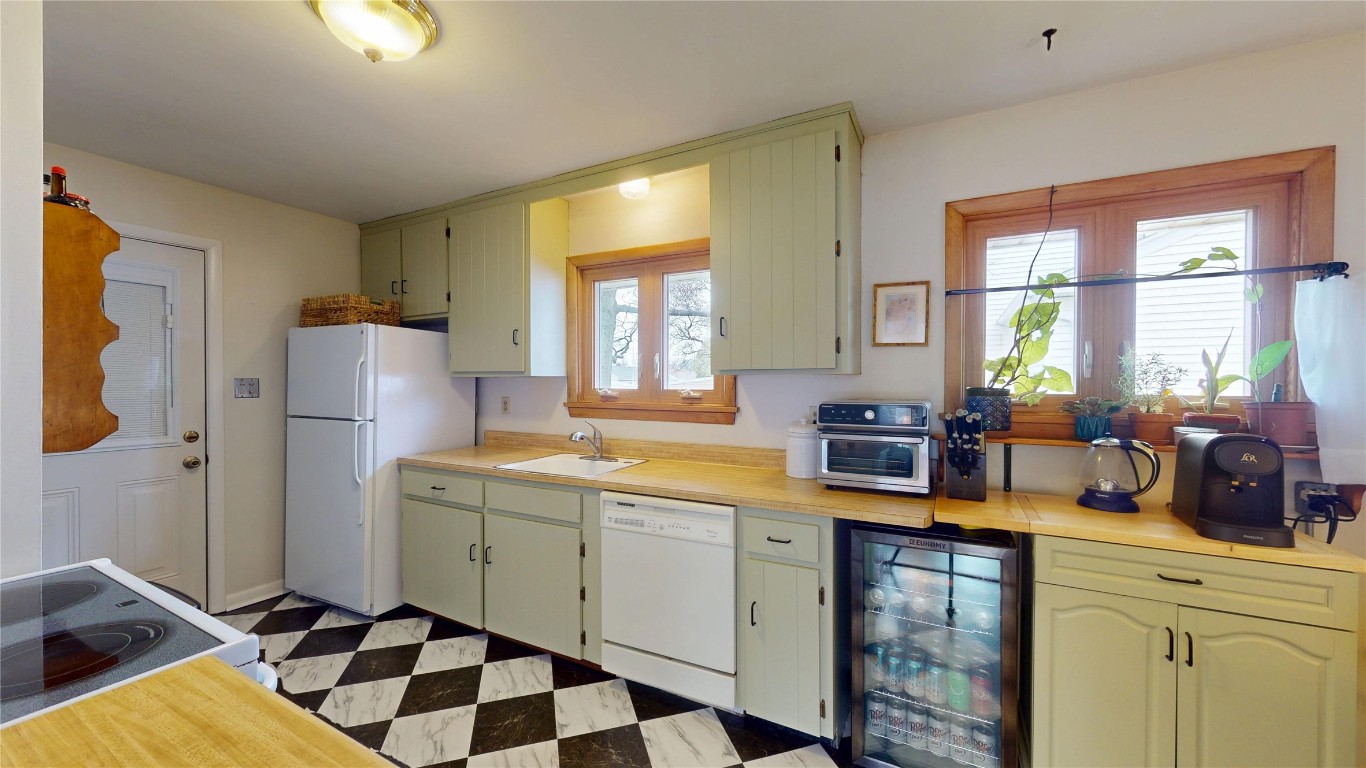 3517 Parade Boulevard, Erie, Pennsylvania image 9