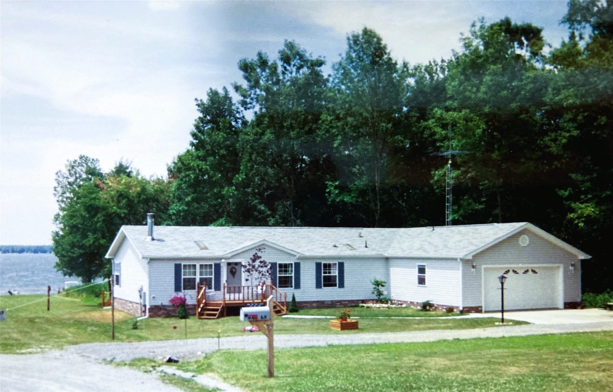 1052 Oak Lane, Espyville, Pennsylvania image 1