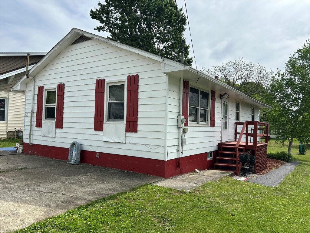 315 Wallace Avenue, Linesville, Pennsylvania image 3