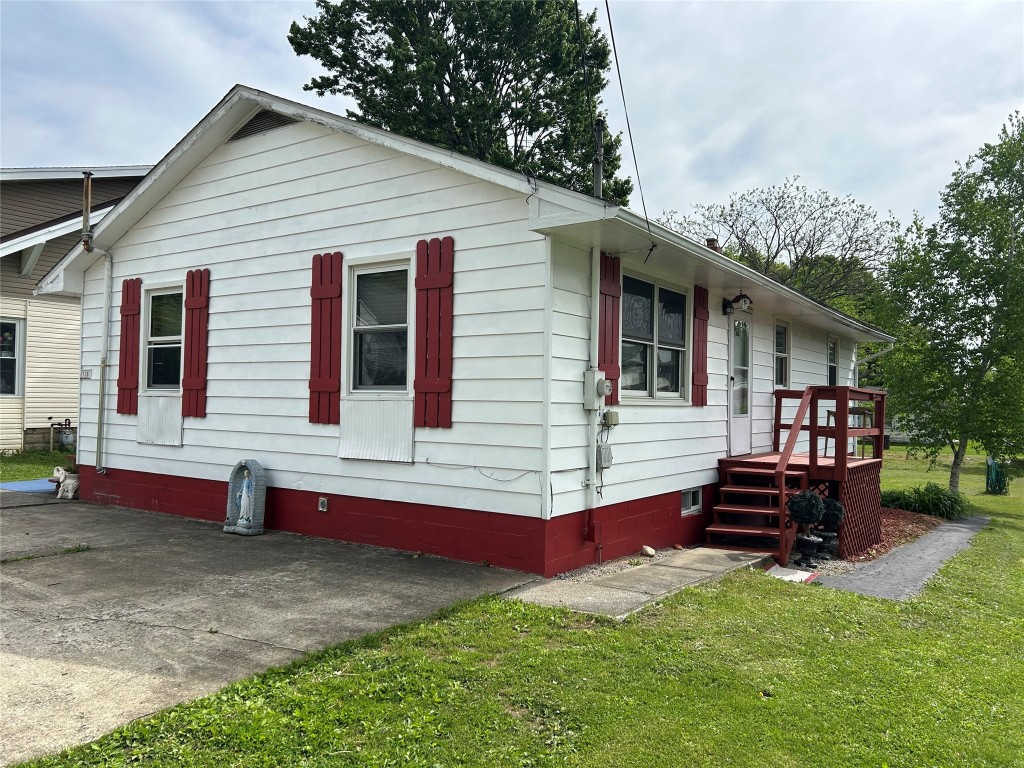 315 Wallace Avenue, Linesville, Pennsylvania image 4